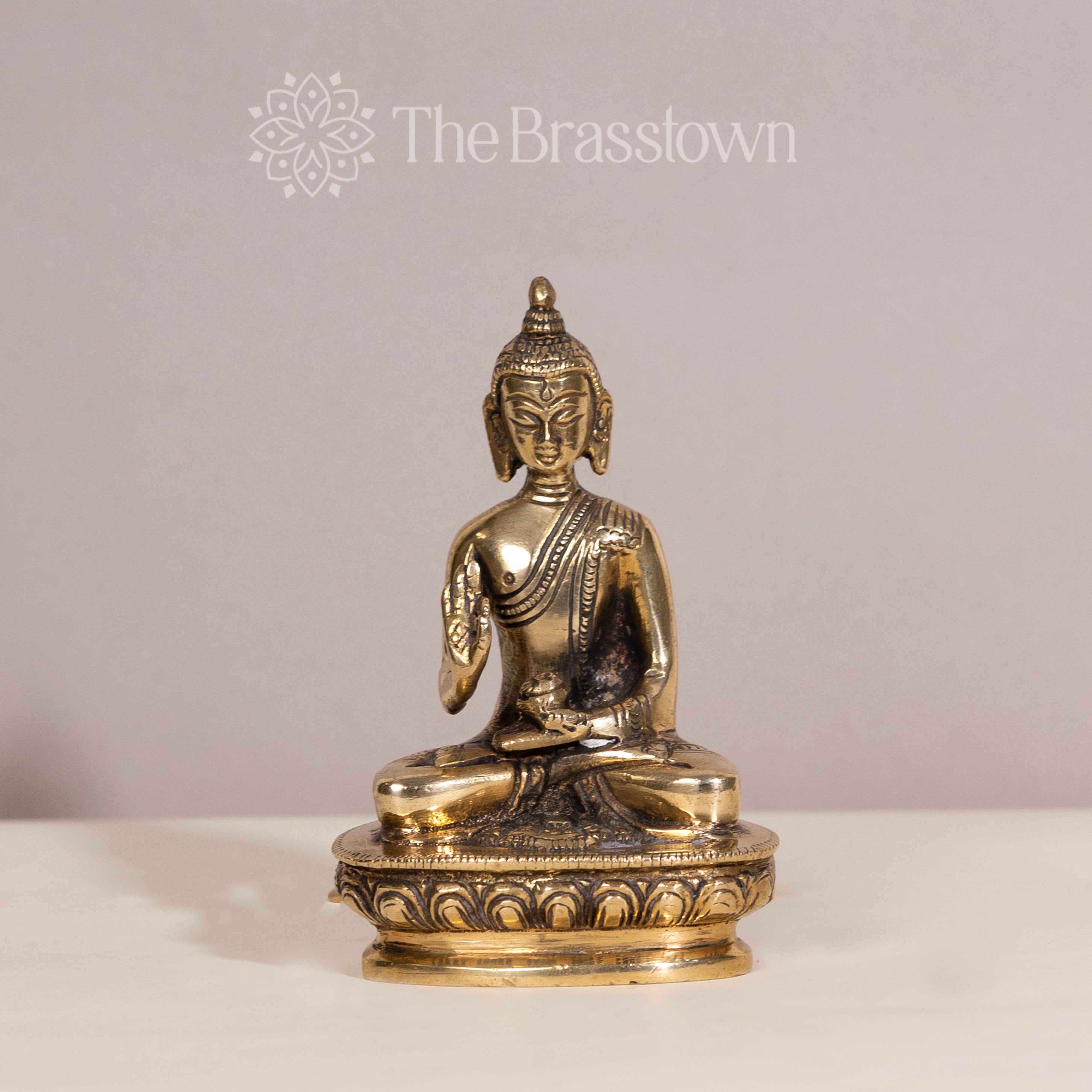 Brass Buddha in Bhumisparsha Mudra – Handcrafted Meditation Statue